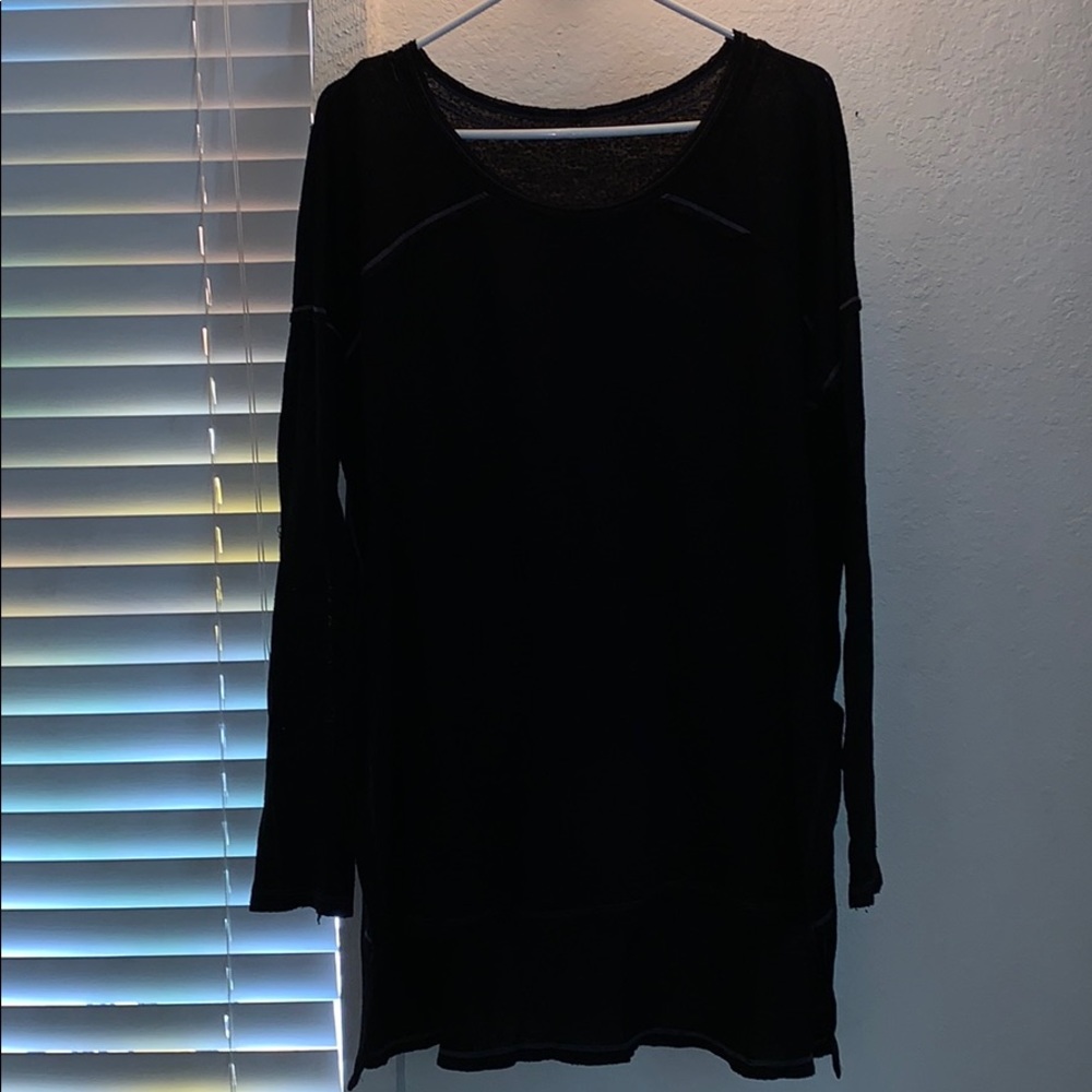 Plain Black Long Sleeve